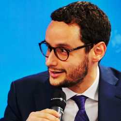 Zachary Paikin.jpg